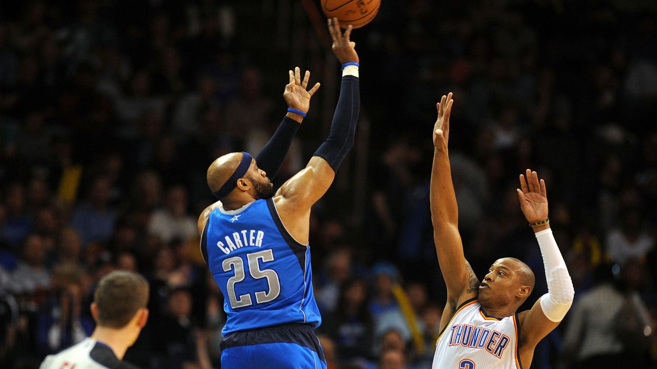 Mavericks snap losing streak to Thunder with 23-point blowout